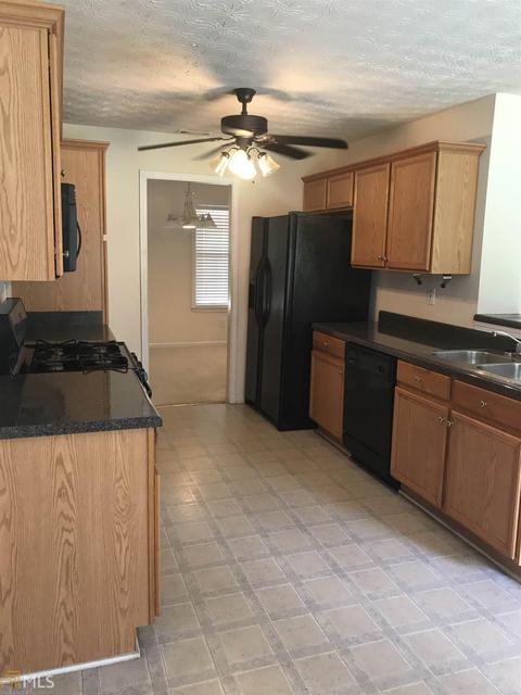 2043 Elm Grove Ln, Hampton, GA 30228 photo 9