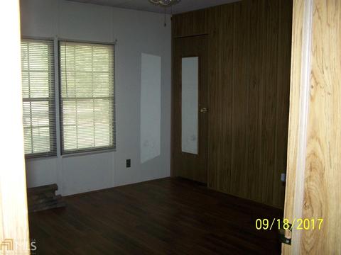 2249 Jonathans Roost Rd, Williamson, GA 30292 photo 10