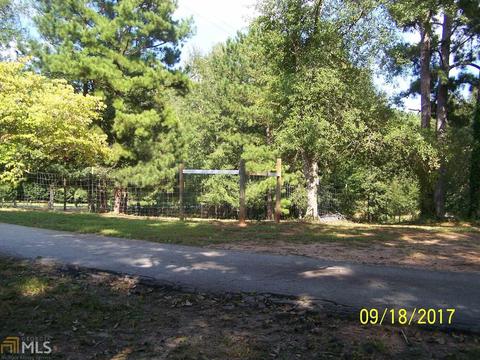 2249 Jonathans Roost Rd, Williamson, GA 30292 photo 4