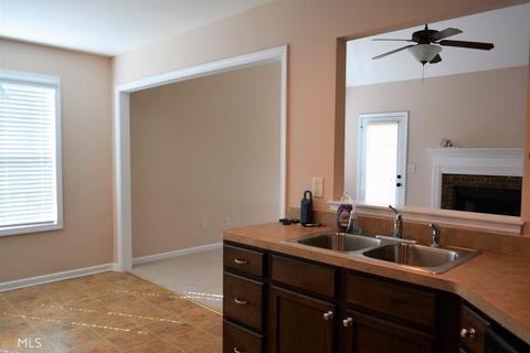 114 Perimeter Dr, Lagrange, GA 30241 photo 6