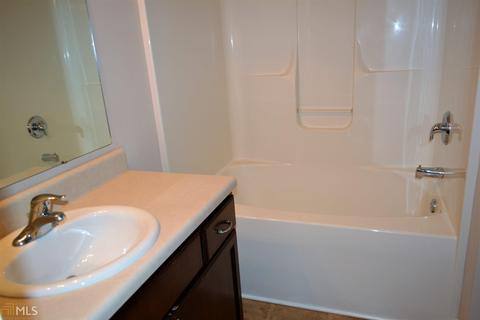 114 Perimeter Dr, Lagrange, GA 30241 photo 11