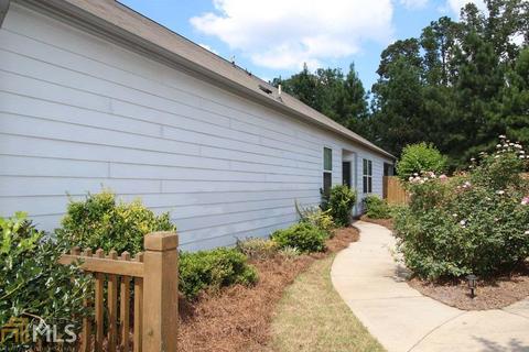 238 River Meadow Dr, Lagrange, GA 30241 photo 2