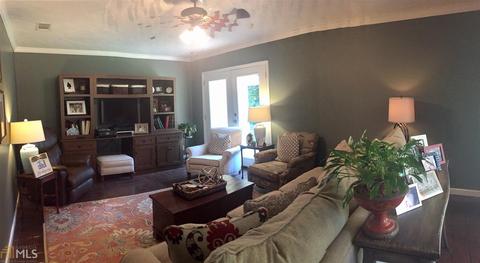 303 Lane Cir, Lagrange, GA 30240 photo 3