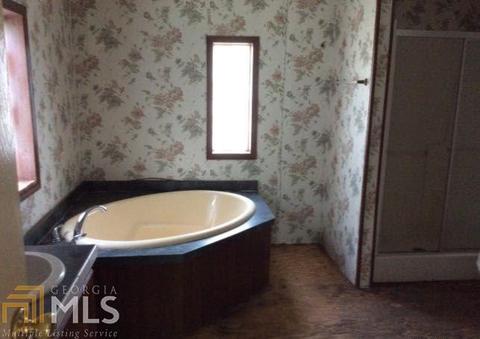 2034 E Mcintosh Rd, Griffin, GA 30223 photo 6