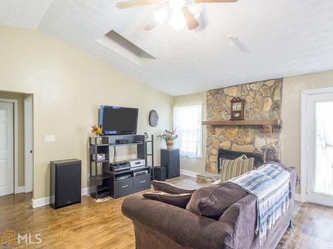 125 Farmbrook Trl, Stockbridge, GA 30281 photo 4