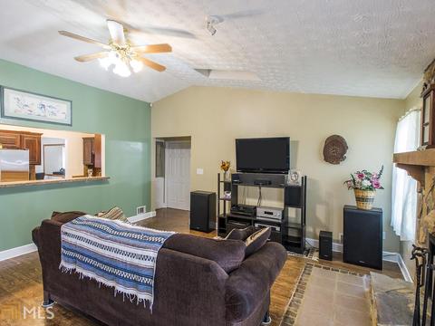 125 Farmbrook Trl, Stockbridge, GA 30281 photo 3