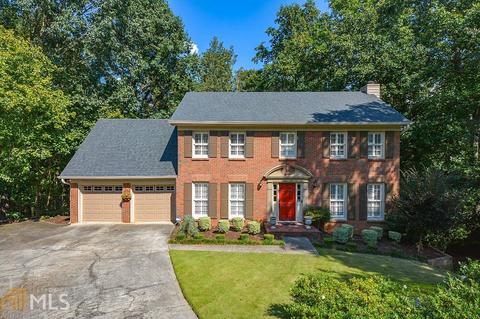 4561 Bentley Pl, Peachtree Corners, GA 30096 photo 2