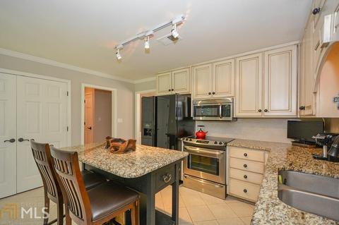 4561 Bentley Pl, Peachtree Corners, GA 30096 photo 5