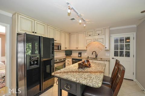 4561 Bentley Pl, Peachtree Corners, GA 30096 photo 6