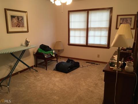 203 Pine Cir, Monroe, GA 30655 photo 15