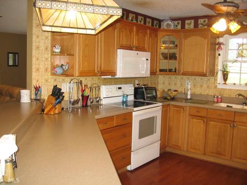 1306 Midway Rd, Williamson, GA 30292 photo 2