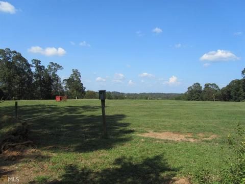301 Kathryn Ln, Commerce, GA 30530 photo 6