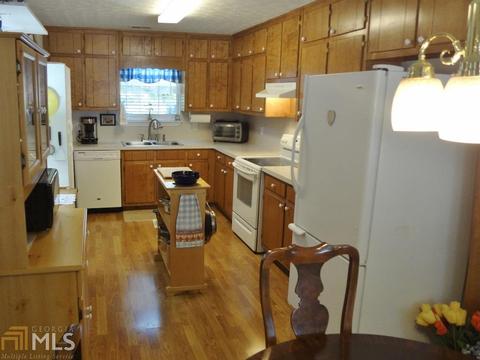 406 Smith Store Rd, Covington, GA 30016 photo 9