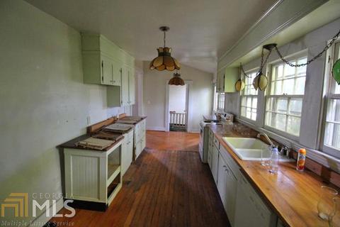 113 E College St, Bowdon, GA 30108 photo 10