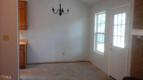119 Caldwell Dr, Hampton, GA 30228 photo 6