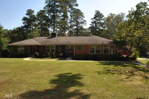 706 Piney Woods Dr, Lagrange, GA 30240 photo 2