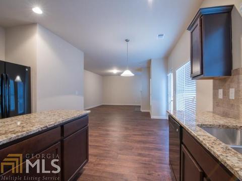 40 Silver Willow Ct, Covington, GA 30016 photo 5