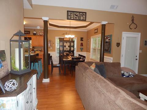 105 Scenic Dr, Lagrange, GA 30240 photo 3