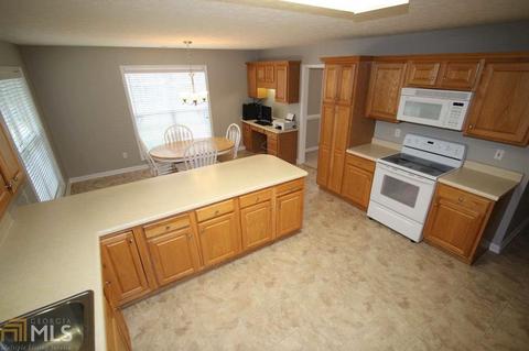 117 St Anthony Dr, Lagrange, GA 30240 photo 4