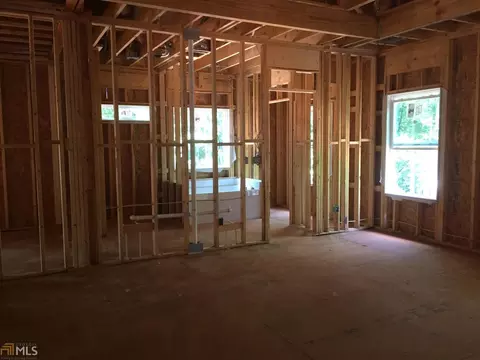170 Windsor Ct, Williamson, GA 30292 photo 4