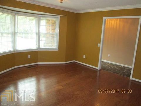 307 Holly Dr, Dublin, GA 31021 photo 5