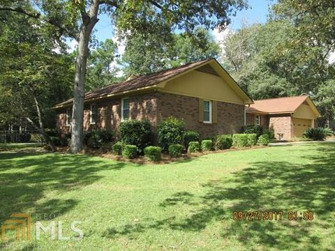 307 Holly Dr, Dublin, GA 31021 photo 2