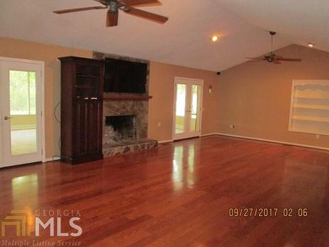 307 Holly Dr, Dublin, GA 31021 photo 7