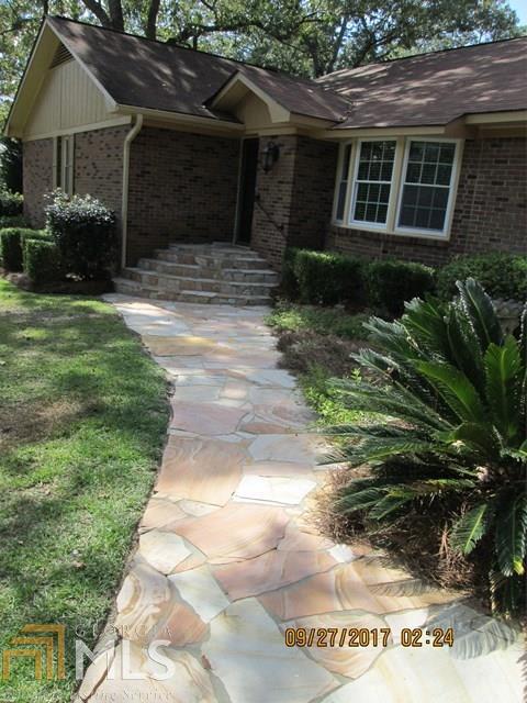 307 Holly Dr, Dublin, GA 31021 photo 3