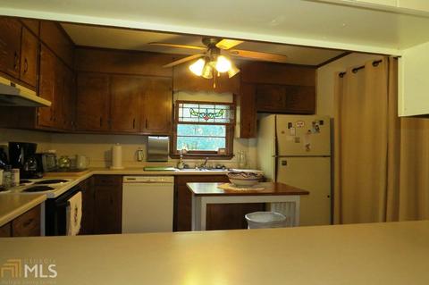 192 Black Mountain Dr, Toccoa, GA 30577 photo 8