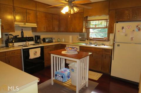 192 Black Mountain Dr, Toccoa, GA 30577 photo 9
