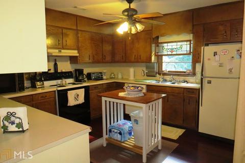 192 Black Mountain Dr, Toccoa, GA 30577 photo 7