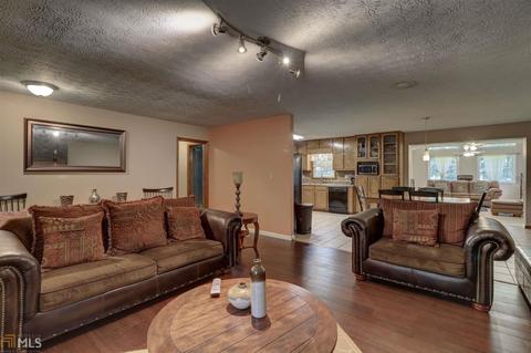 20 Walker Dr, Stockbridge, GA 30281 photo 5