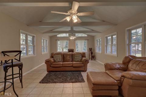20 Walker Dr, Stockbridge, GA 30281 photo 6
