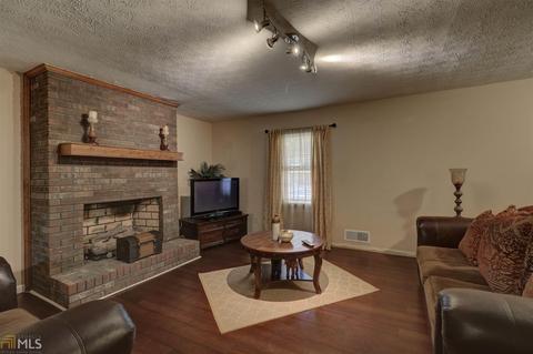 20 Walker Dr, Stockbridge, GA 30281 photo 4