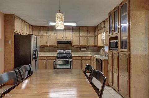 20 Walker Dr, Stockbridge, GA 30281 photo 9