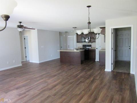 301 Cotton Dr, Jackson, GA 30233 photo 5