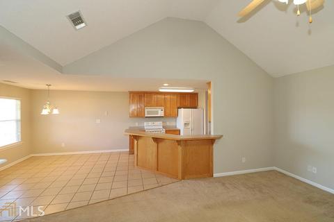 114 Oldfield Ct, Centerville, GA 31028 photo 3