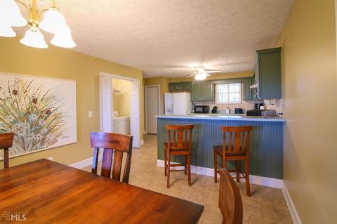 601 Skyview Dr, Clarkesville, GA 30523 photo 8