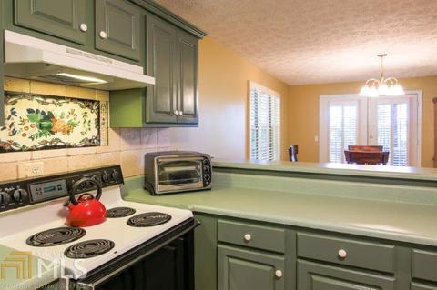 601 Skyview Dr, Clarkesville, GA 30523 photo 6