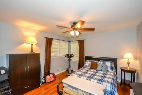 3328 Mercer University Dr, Chamblee, GA 30341 photo 9