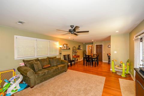 3328 Mercer University Dr, Chamblee, GA 30341 photo 17
