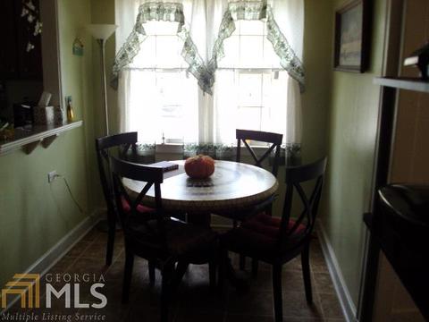 327 E Gordon St, Thomaston, GA 30286 photo 5