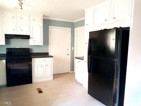 6030 Woodview Dr, Morrow, GA 30260 photo 6