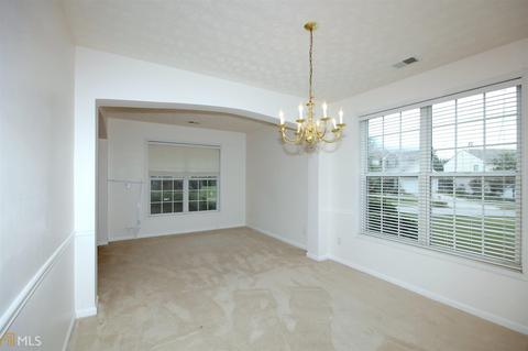 1015 Maple Leaf Dr, Mcdonough, GA 30253 photo 3