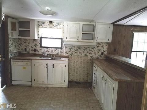 174 Glen Echo Dr, Jackson, GA 30233 photo 3