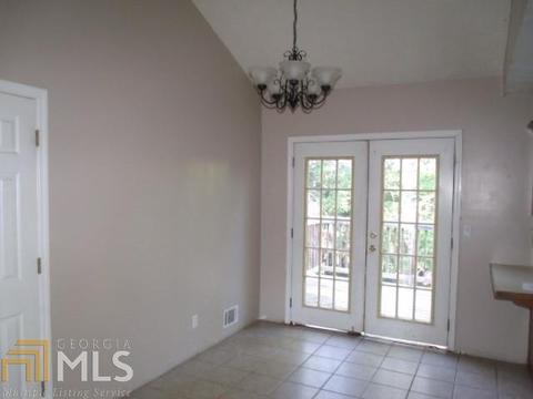 80 River Ct N, Covington, GA 30016 photo 4