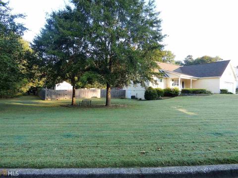878 Windward Rd, Winder, GA 30680 photo 3