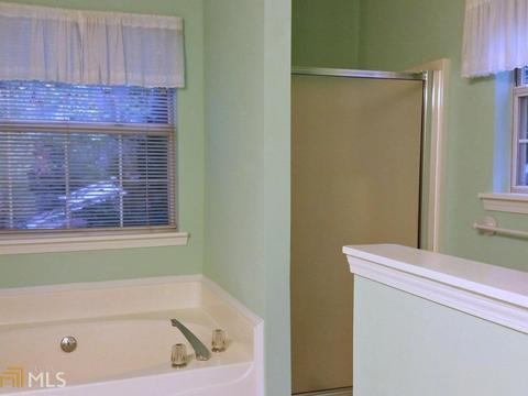 2572 Cardinal Lake Cir, Duluth, GA 30096 photo 22