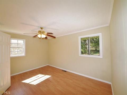 237 James St, Rutledge, GA 30663 photo 8