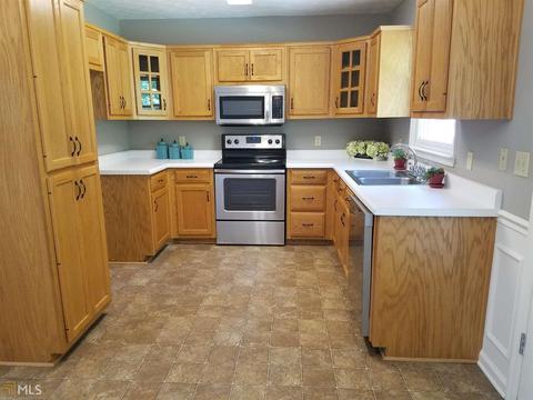 693 Waterview Dr, Lagrange, GA 30240 photo 8